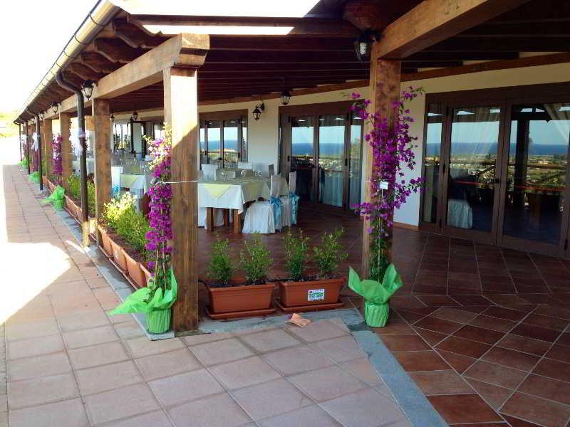 Hotel Pedra Ruja 3*
