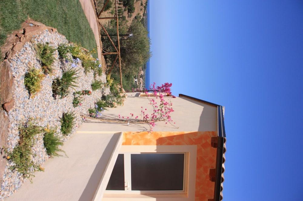 Pedra Ruja Hotel 3*